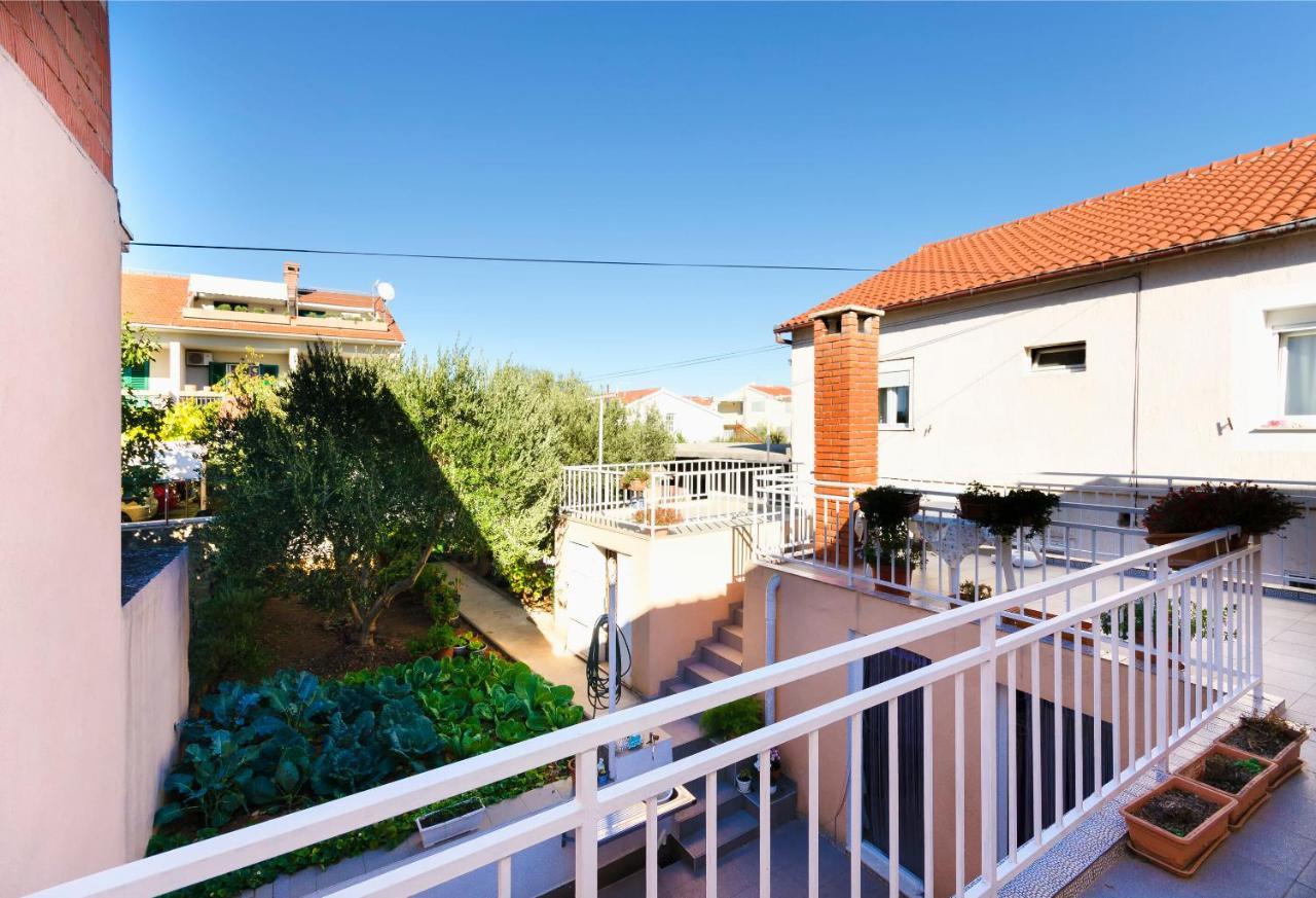 Apartment Ljubica Vodice Ngoại thất bức ảnh